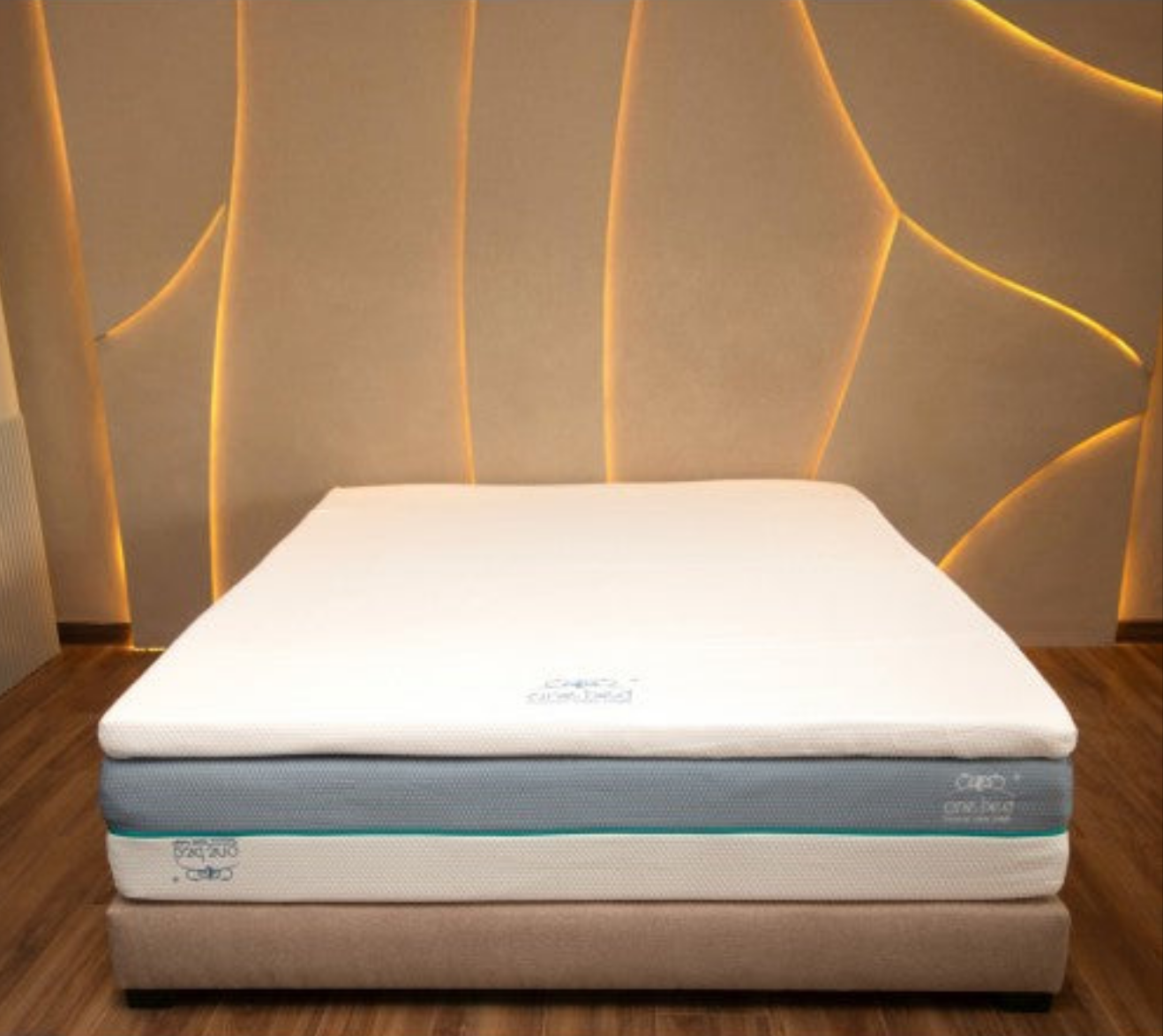 LE SURMATELAS SMART LATEX ONEBED / CONFORT HÔTEL