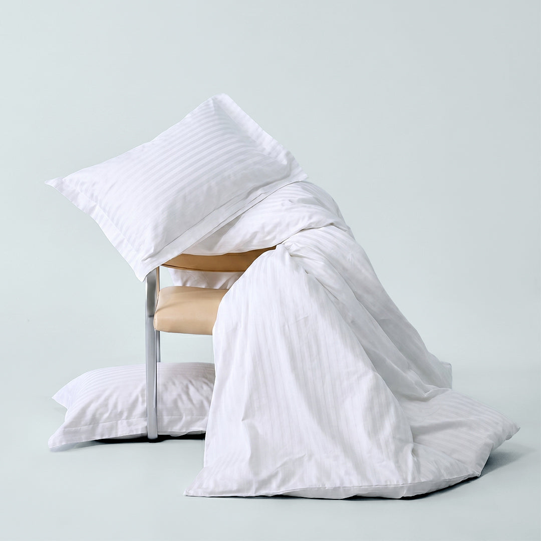 PACK GRAND CONFORT : Couette En Duvet + Surmatelas En Duvet + Ensemble Housse Couette En Satin de Coton